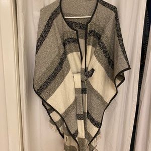 Belted poncho